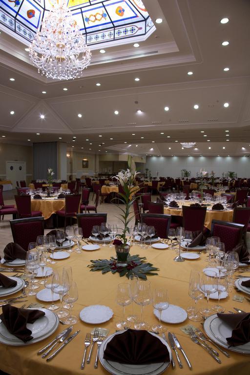 Hotel Santa Isabel الباثيتي المطعم الصورة